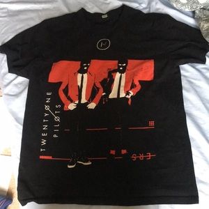 Twenty One Pilots 2016 Emotional Roadshow Tour Tee